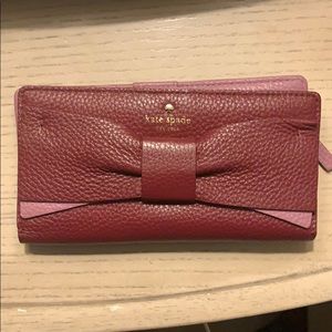 Kate Spade Eden Stacy wallet NWOT Merlot/RumRaisin
